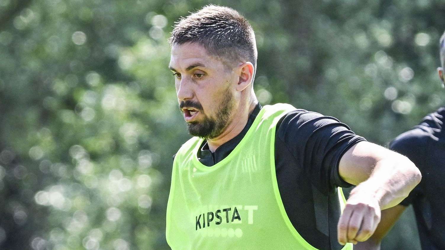 激励了无数 激励了无数